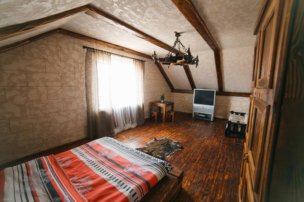 Usadba Slavnaya Hotel Mukhavets Zewnętrze zdjęcie